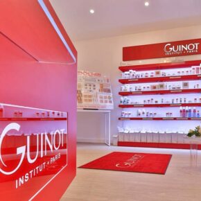 Eingangsbereich Guinot Kosmetikbedarf - Kosmetikinstitut